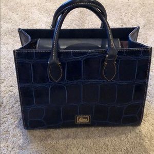 Dooney & Bourke purse